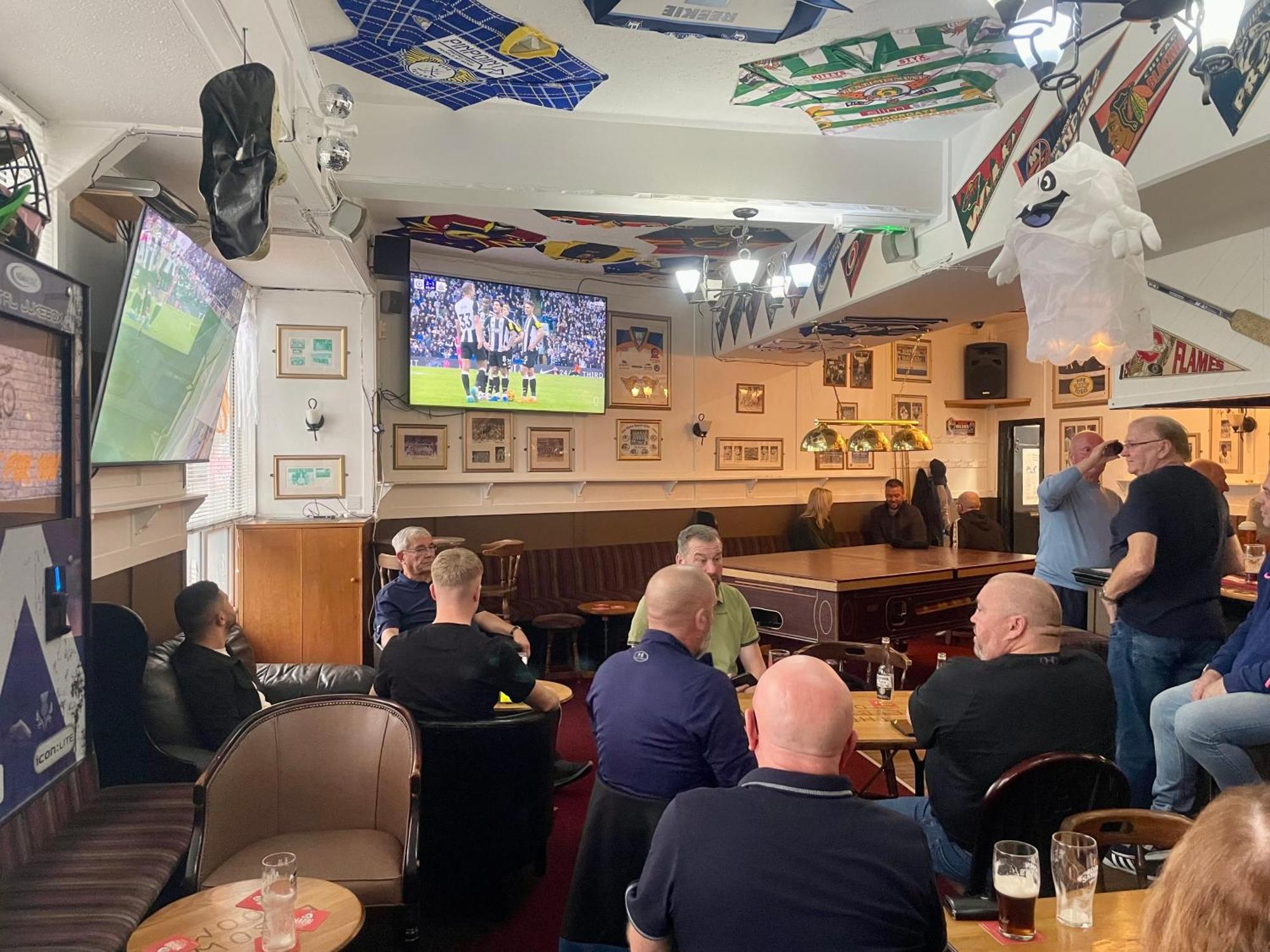 The Elbow Room Kirkcaldy Buitenkant foto